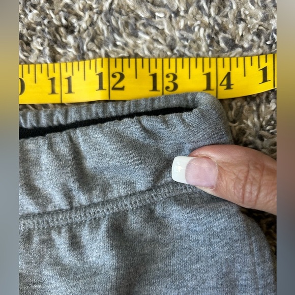 Eddie Bauer men’s gray sleepwear lounge pants with drawstring small - Picture 5 of 7